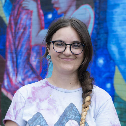 Lynnea Holland-Weiss