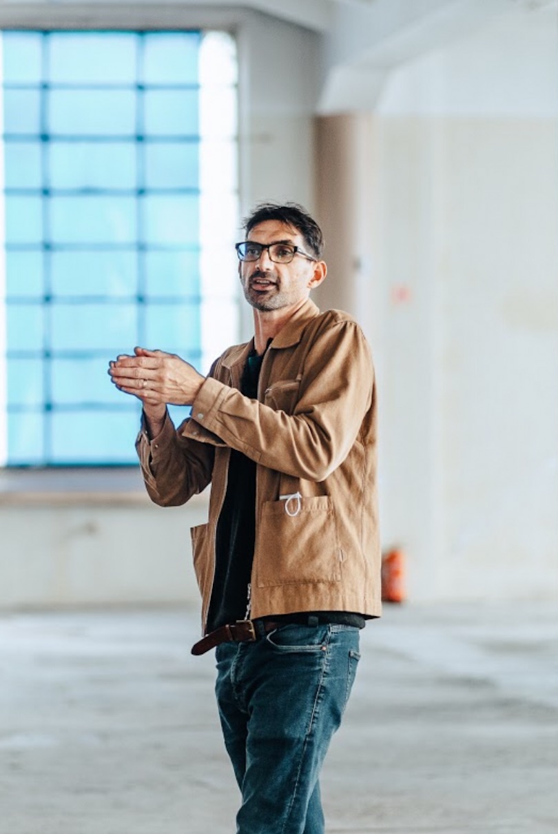 Alessandro Vincentelli

EKO 8 Preview, 2020 © UGM | Maribor Art Gallery, photo: Sara Rezar