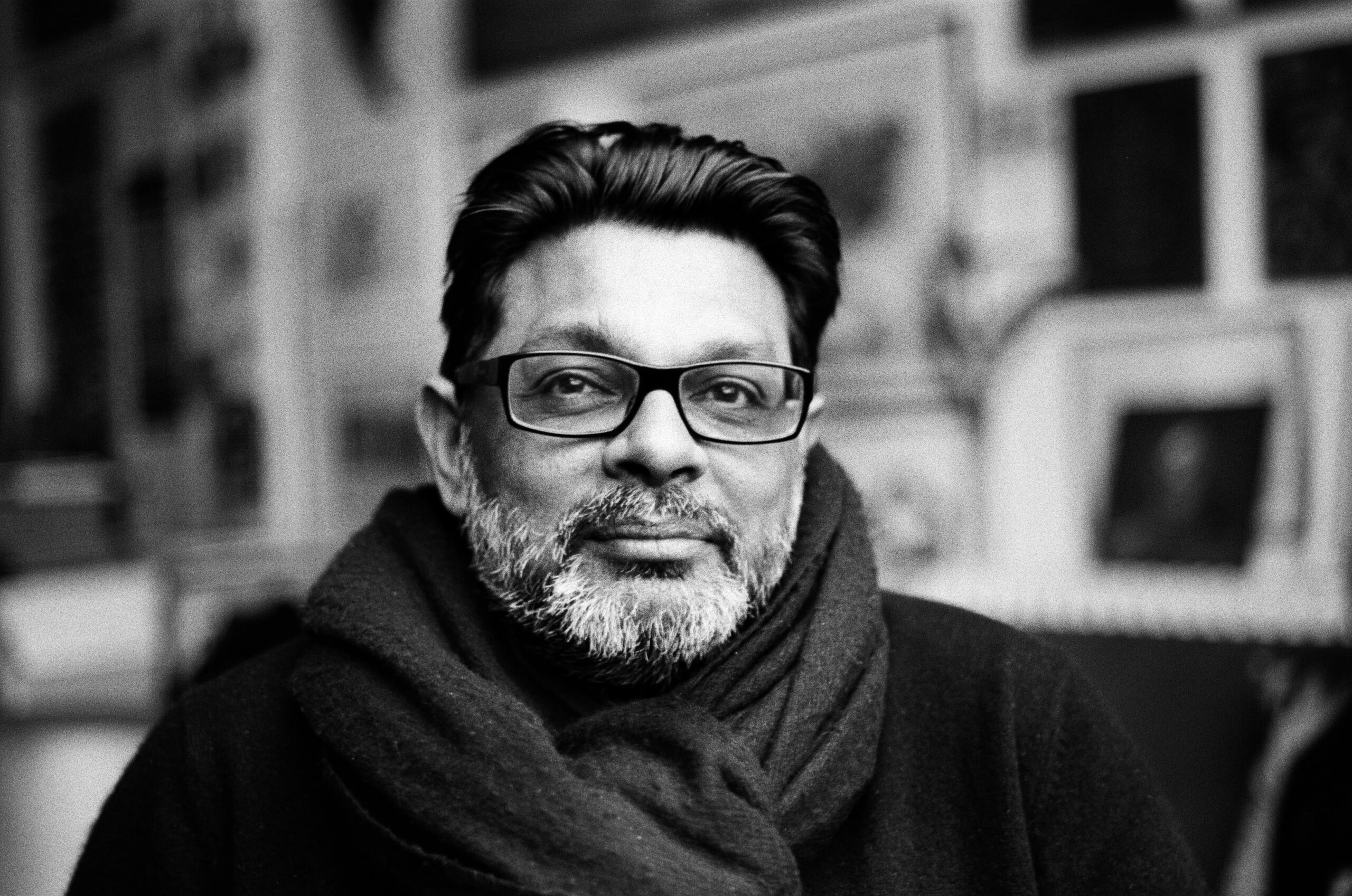 Shaheen Merali, portrait. Credits Peter Putz, Courtesy of Eternal Archives.