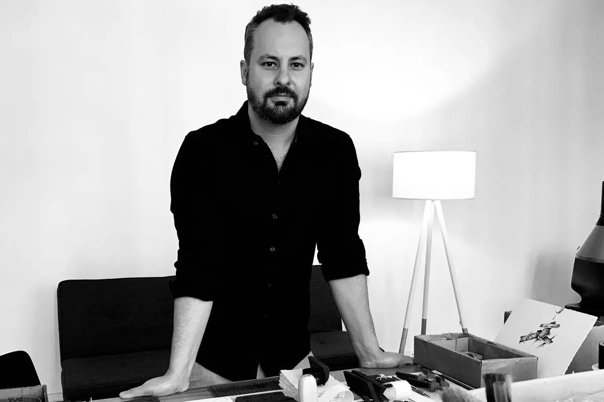 Muhannad Shono, portrait.