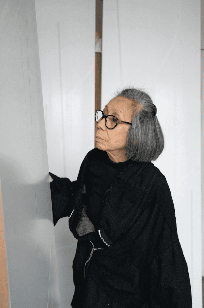 Huong Dodinh in the making of the site-specific artwork 